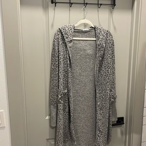 Super comfy grey cheetah print cardigan.